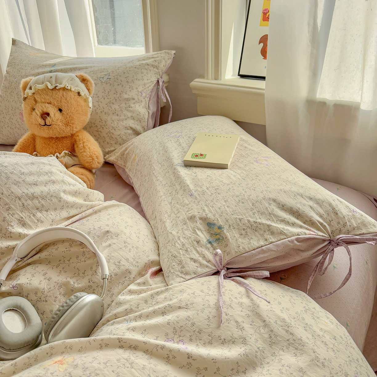 91家纺网 家纺一手货源 找家纺 金梦拉家纺 2026新款小清新绑带格纹碎花系列四件套-花园里系列 花园里-蝶恋花