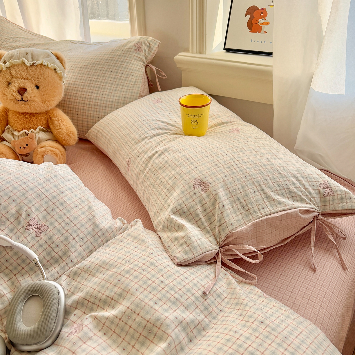 91家纺网 家纺一手货源 找家纺 金梦拉家纺 2026新款小清新绑带格纹碎花系列四件套-花园里系列 花园里-蝴蝶结