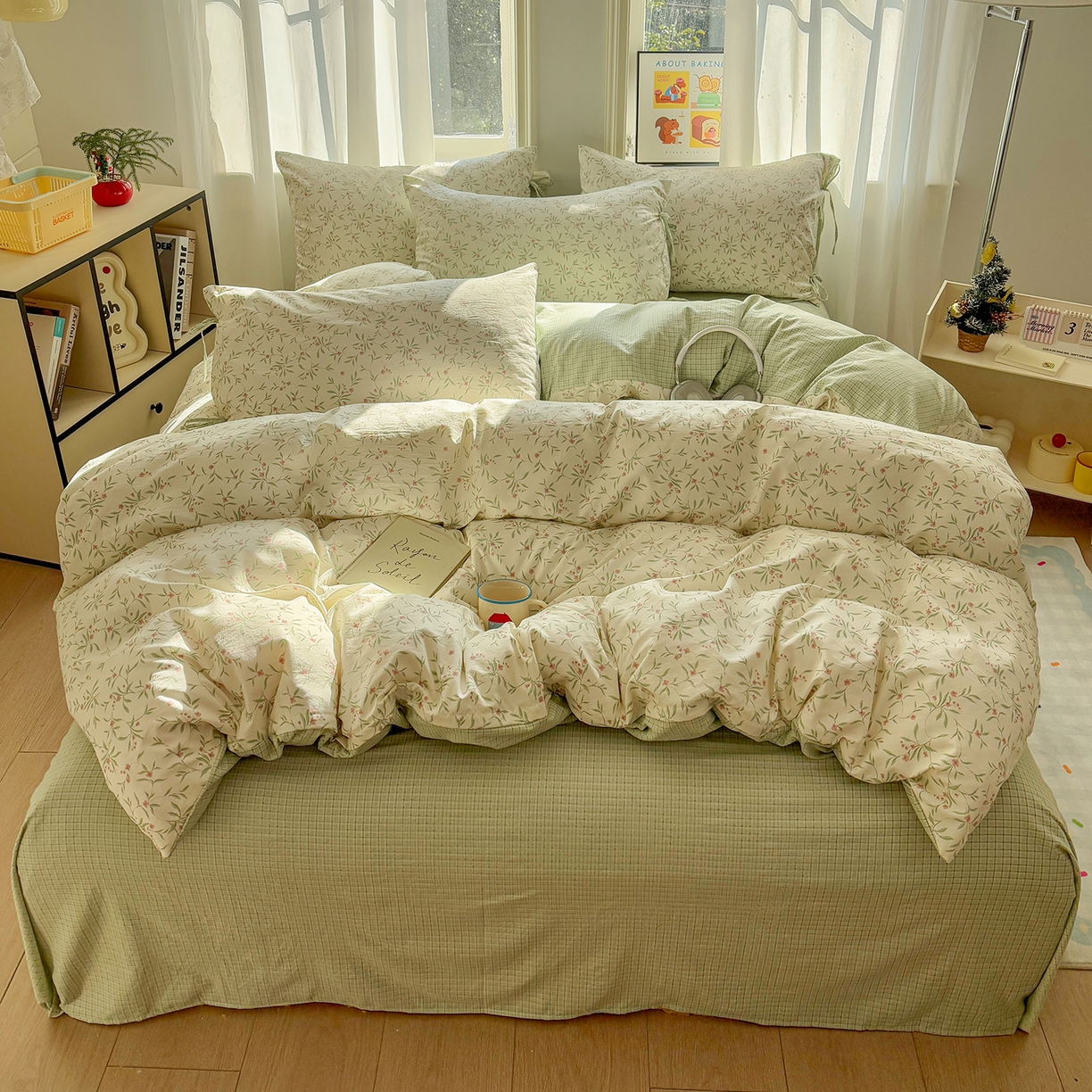 91家纺网 家纺一手货源 找家纺 金梦拉家纺 2026新款小清新绑带格纹碎花系列四件套-花园里系列 花园里-清新绿