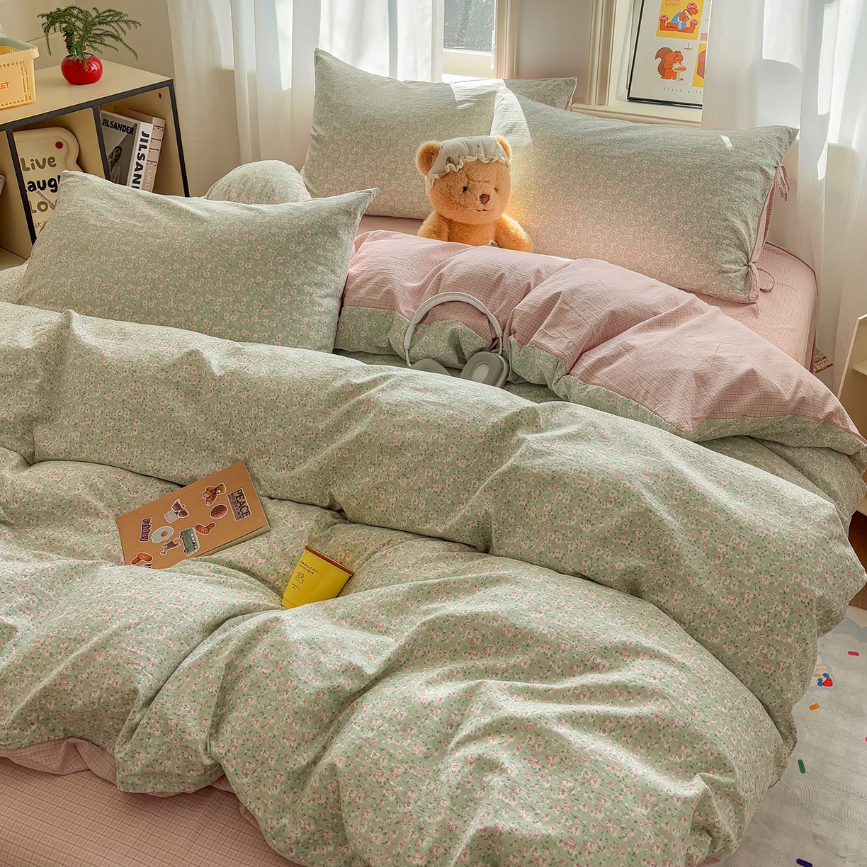 91家纺网 家纺一手货源 找家纺 金梦拉家纺 2026新款小清新绑带格纹碎花系列四件套-花园里系列 花园里-翠微花开