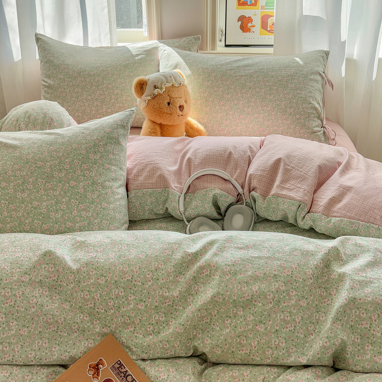 91家纺网 家纺一手货源 找家纺 金梦拉家纺 2026新款小清新绑带格纹碎花系列四件套-花园里系列 花园里-翠微花开