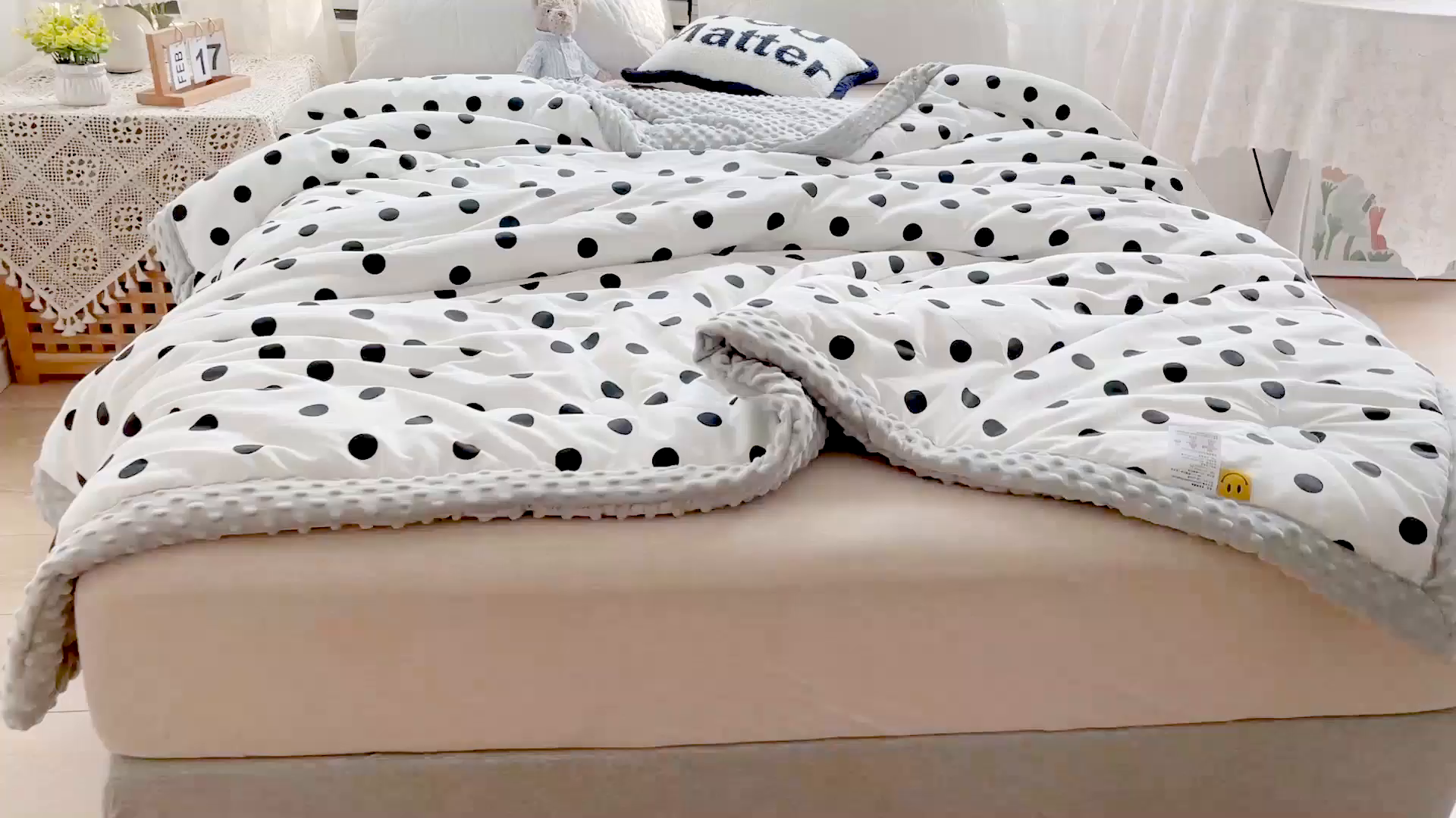 91家纺网 家纺一手货源 找家纺 （总）十九色 2024新款双人全棉夹棉安抚豆豆毯豆豆被