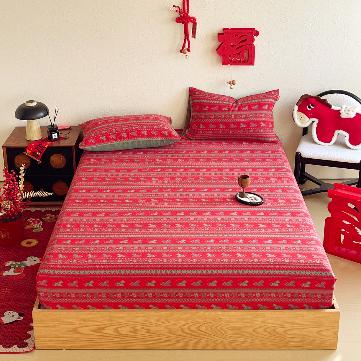 春皖家纺 2026新款全棉色织双层纱提花百福系列拉链款-单床笠 红绝影