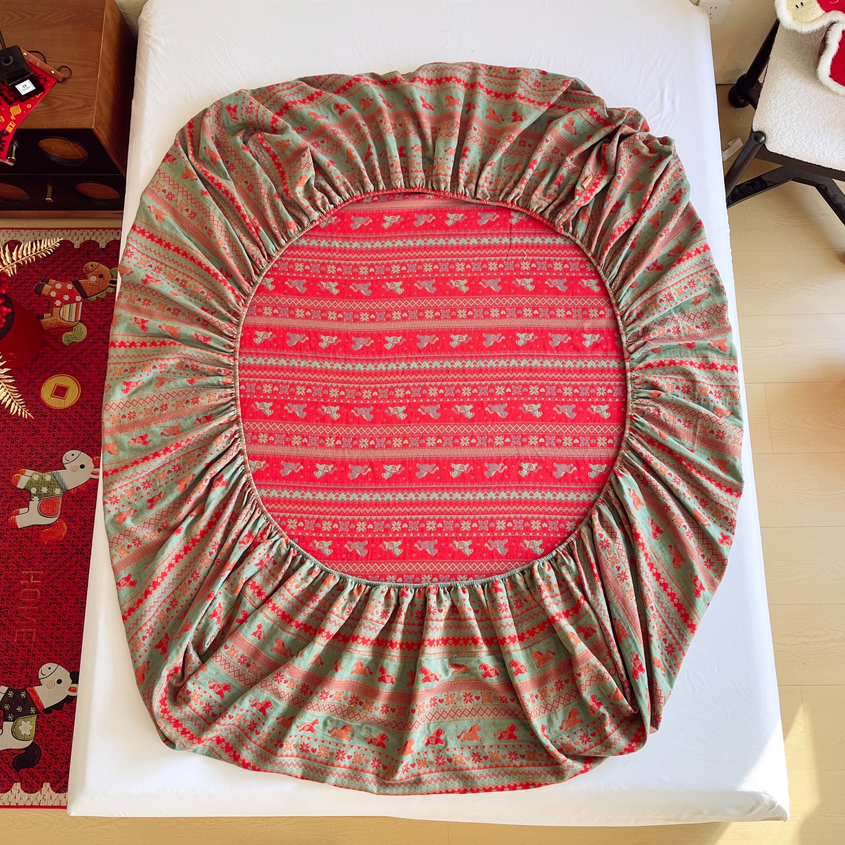 91家纺网 家纺一手货源 找家纺 春皖家纺 2026新款全棉色织双层纱提花百福系列拉链款-单床笠 绿绝影