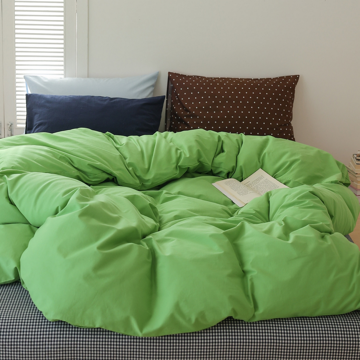 91家纺网 家纺一手货源 找家纺 艾沁家纺 2026新款40s全棉水洗棉色织水洗棉撞色四件套-清风摩卡 清风摩卡-浅蓝+藏蓝