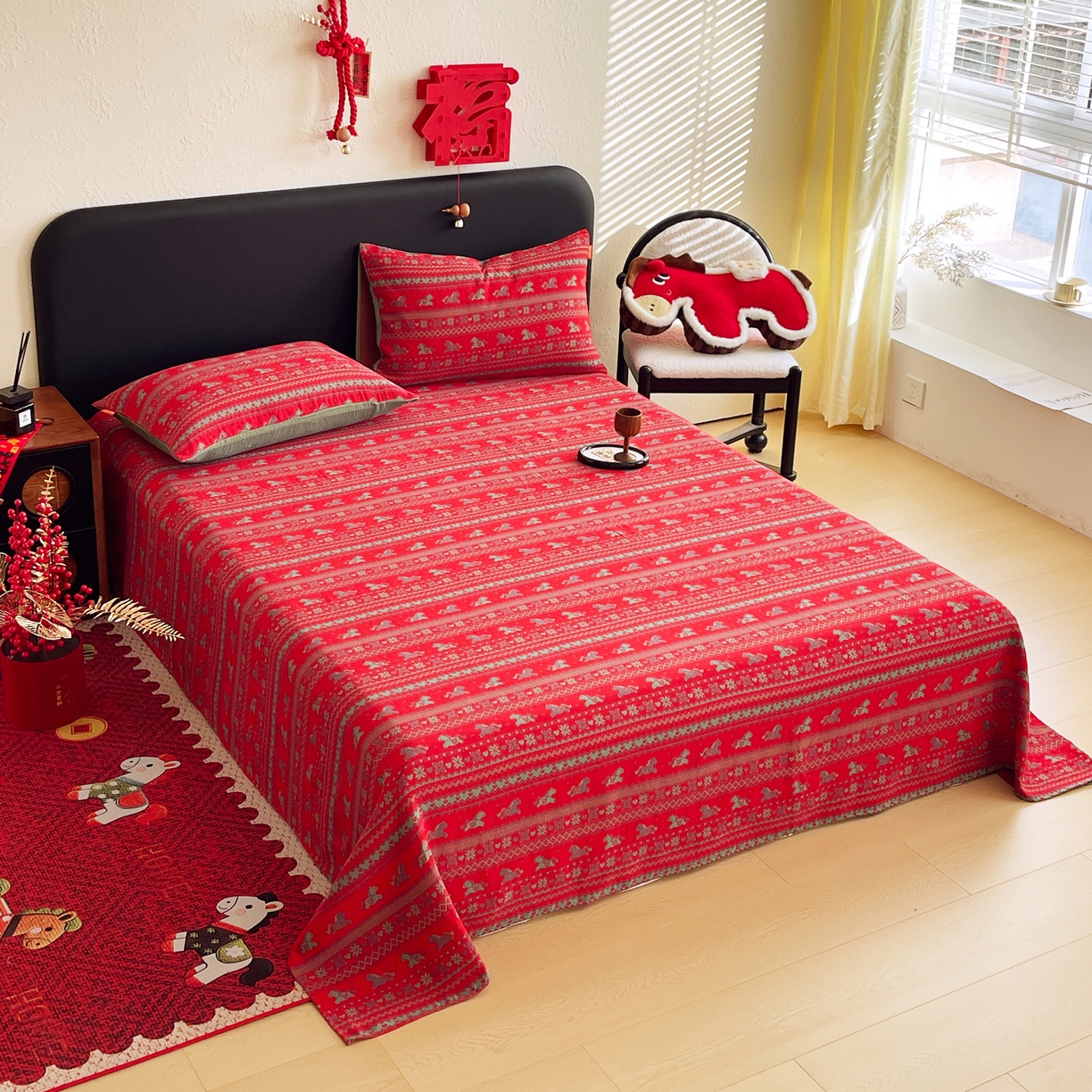 91家纺网 家纺一手货源 找家纺 春皖家纺 2026新款全棉色织双层纱提花百福系列拉链款-单床单 红绝影