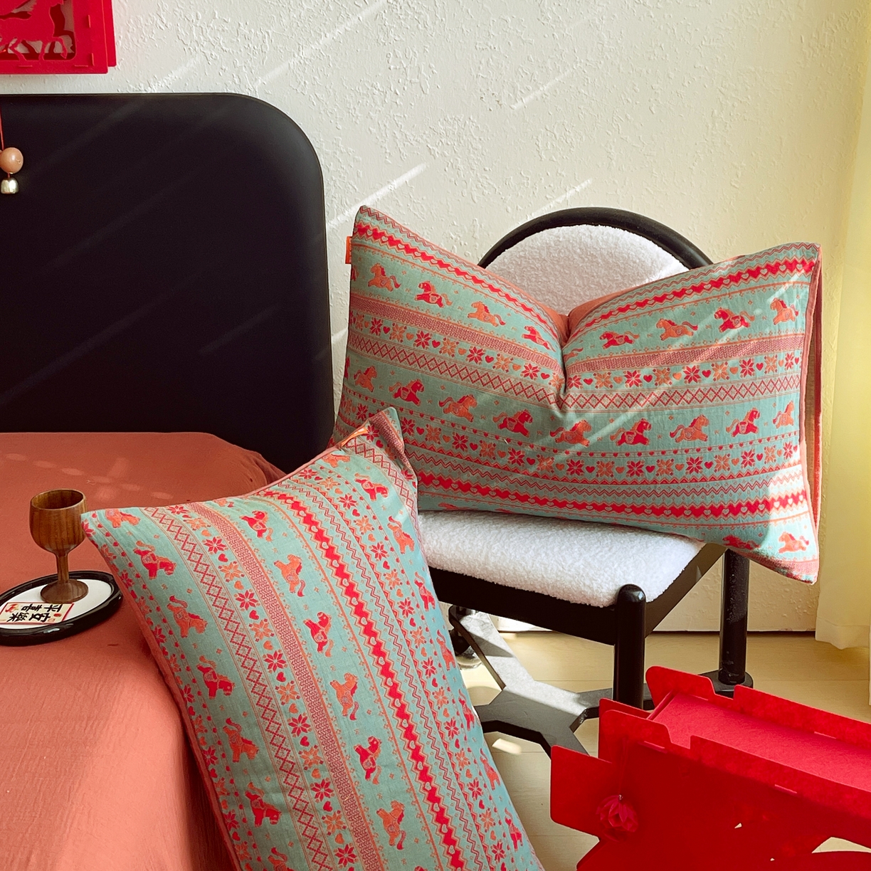 91家纺网 家纺一手货源 找家纺 春皖家纺 2026新款全棉色织双层纱提花百福系列拉链款-单枕套 绿绝影