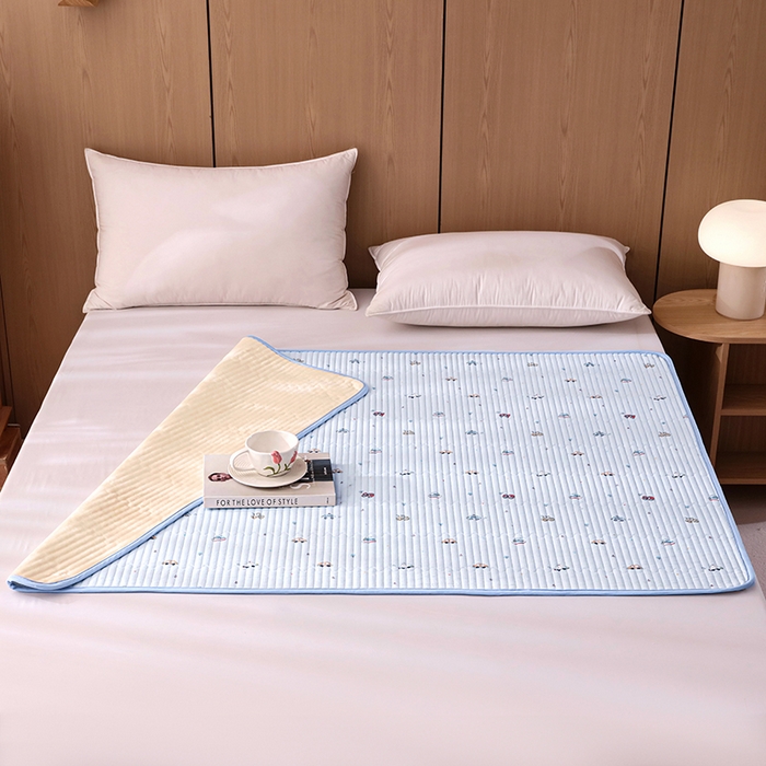 91家纺网 家纺一手货源 找家纺 永旺家纺 2026新款四季可用A面全棉B面宝宝绒全棉纯棉双层纱防水隔尿垫垫子系列 汽车乐园