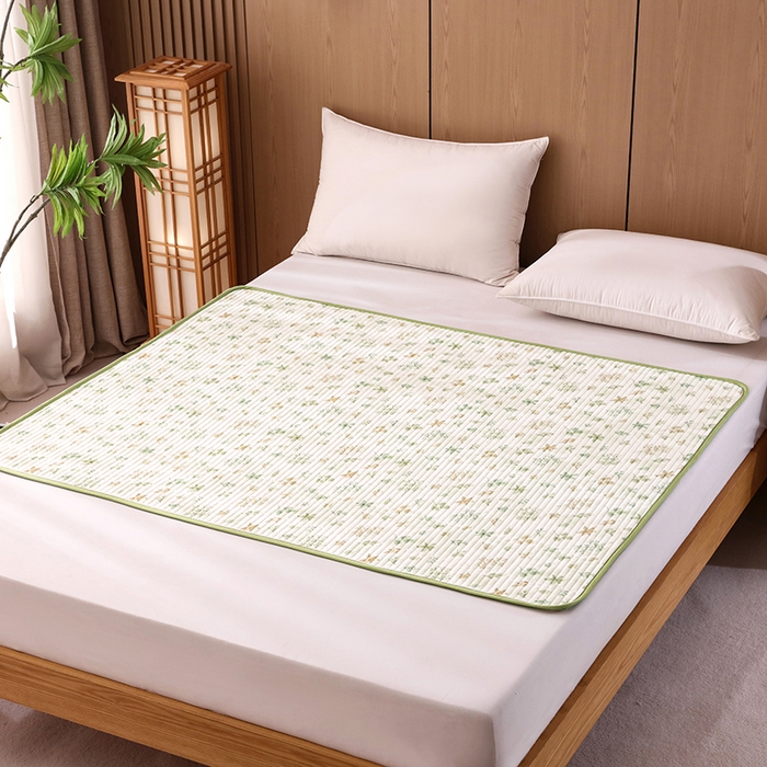 91家纺网 家纺一手货源 找家纺 永旺家纺 2026新款四季可用A面全棉B面宝宝绒全棉纯棉双层纱防水隔尿垫垫子系列 枝蔓（绿）