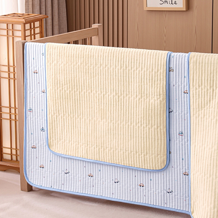 91家纺网 家纺一手货源 找家纺 永旺家纺 2026新款四季可用A面全棉B面宝宝绒全棉纯棉双层纱防水隔尿垫垫子系列 汽车乐园