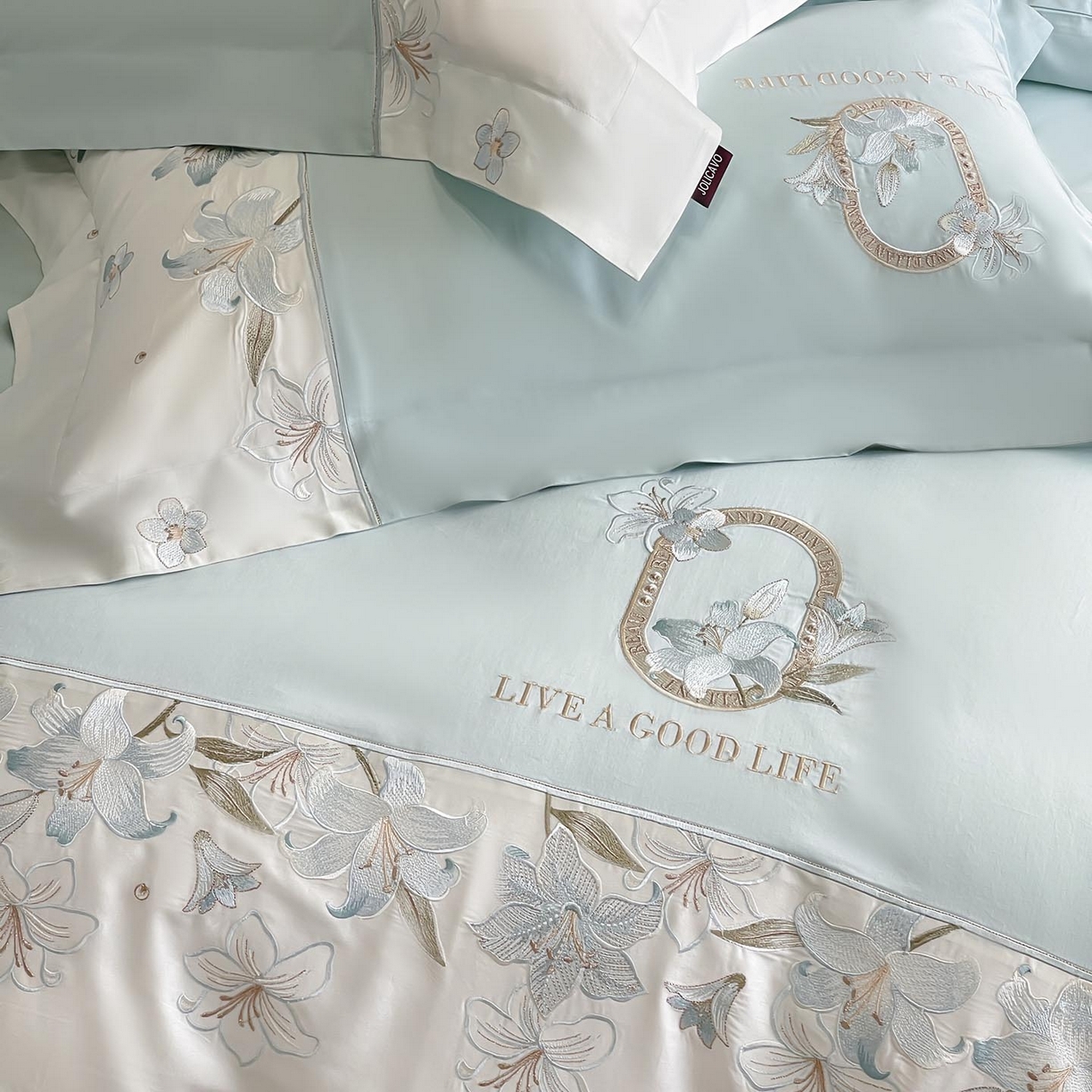 91家纺网 家纺一手货源 找家纺  2026新款特供款A类长绒棉纯棉四件套100全棉少女心刺绣被套床单床笠床上用品 花若梦-清绿