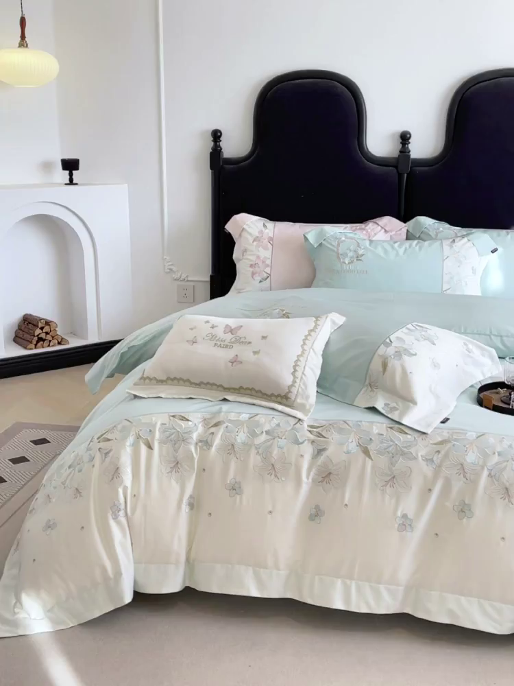 91家纺网 家纺一手货源 找家纺  2026新款特供款A类长绒棉纯棉四件套100全棉少女心刺绣被套床单床笠床上用品 花若梦-清绿