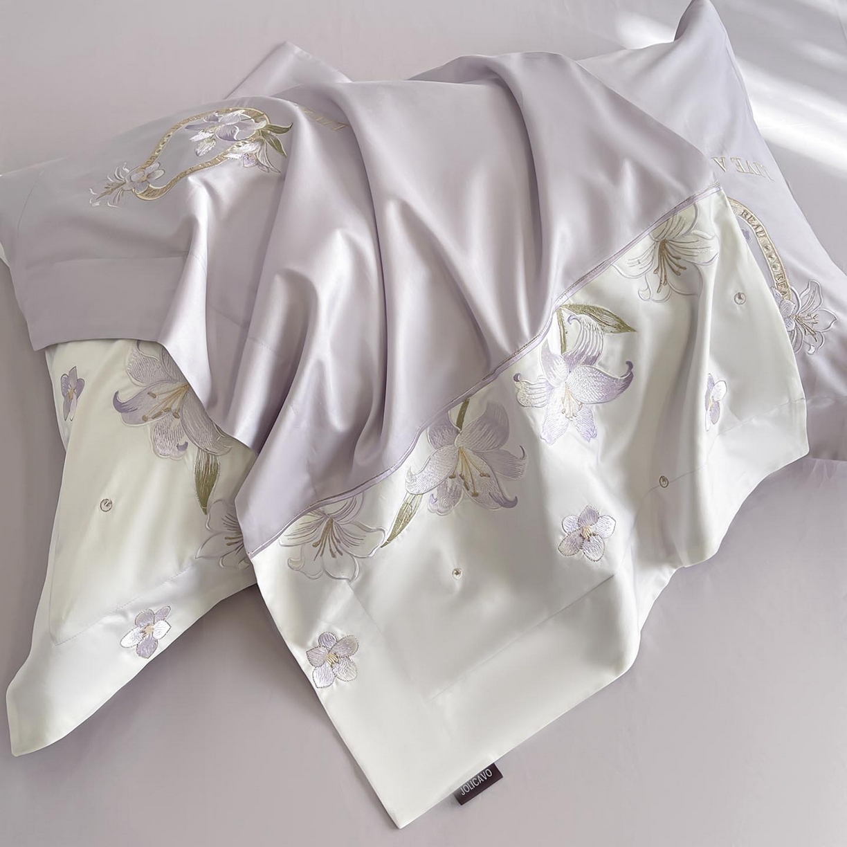 91家纺网 家纺一手货源 找家纺  2026新款特供款A类长绒棉纯棉四件套100全棉少女心刺绣被套床单床笠床上用品 花若梦-幽紫