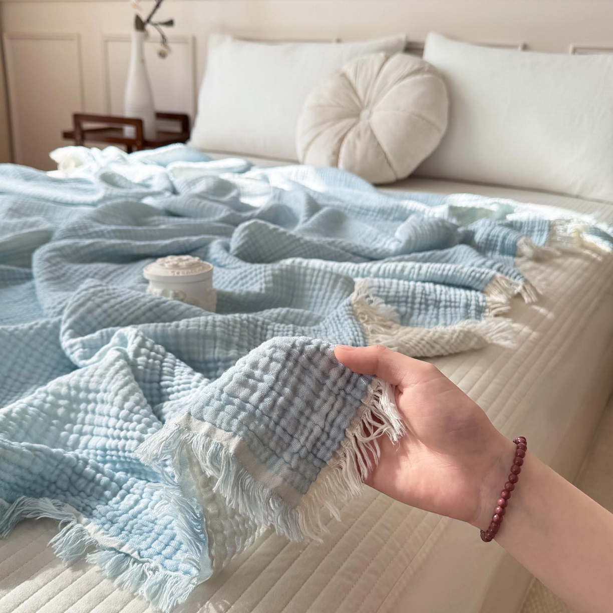 91家纺网 家纺一手货源 找家纺 帅露家纺 2026新款全棉四层纱多功能盖毯毛毯 天湖蓝