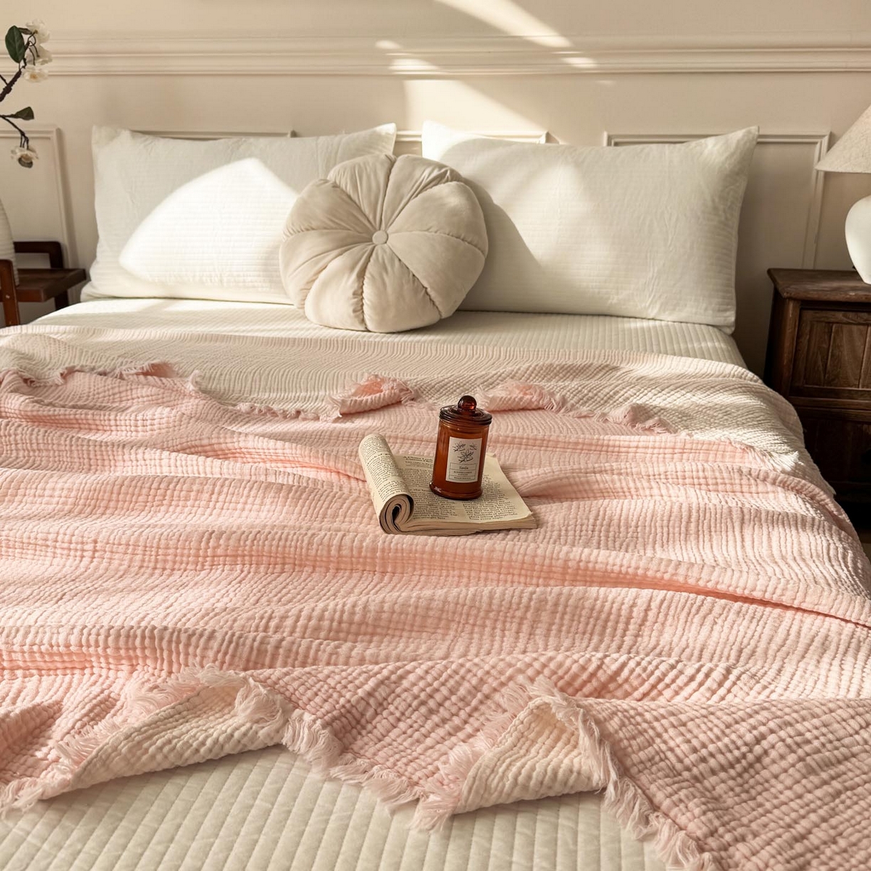 91家纺网 家纺一手货源 找家纺 帅露家纺 2026新款全棉四层纱多功能盖毯毛毯 优雅粉