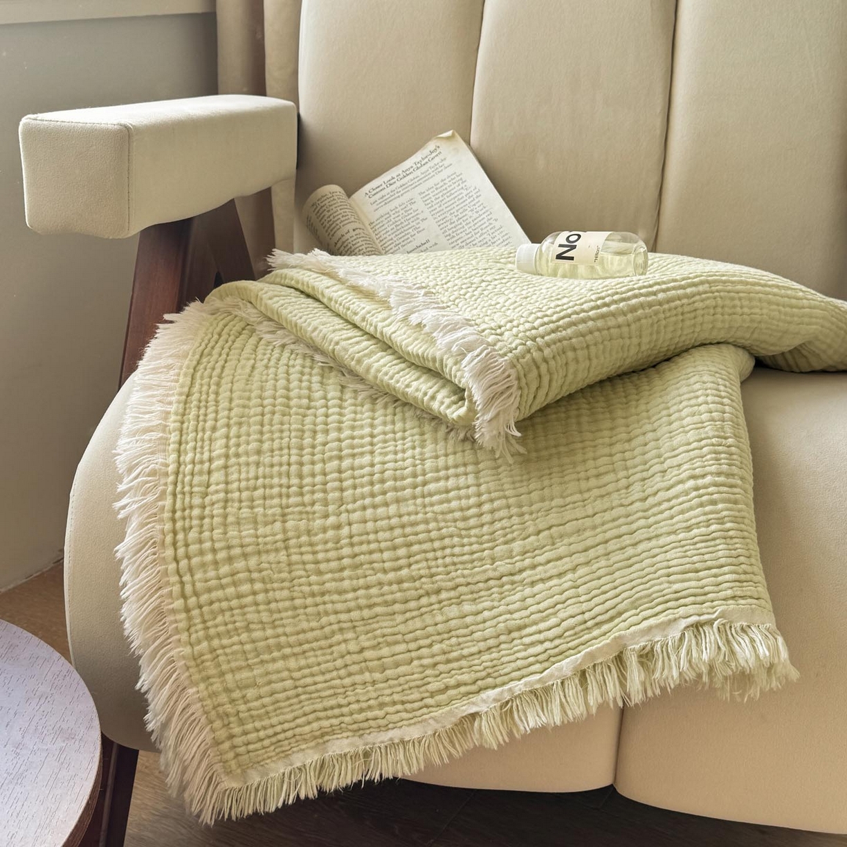 91家纺网 家纺一手货源 找家纺 帅露家纺 2026新款全棉四层纱多功能盖毯毛毯 牛油绿