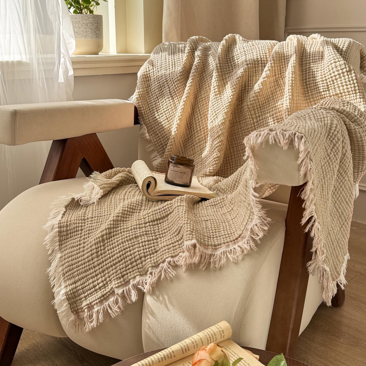 91家纺网 家纺一手货源 找家纺 帅露家纺 2026新款全棉四层纱多功能盖毯毛毯 卡其