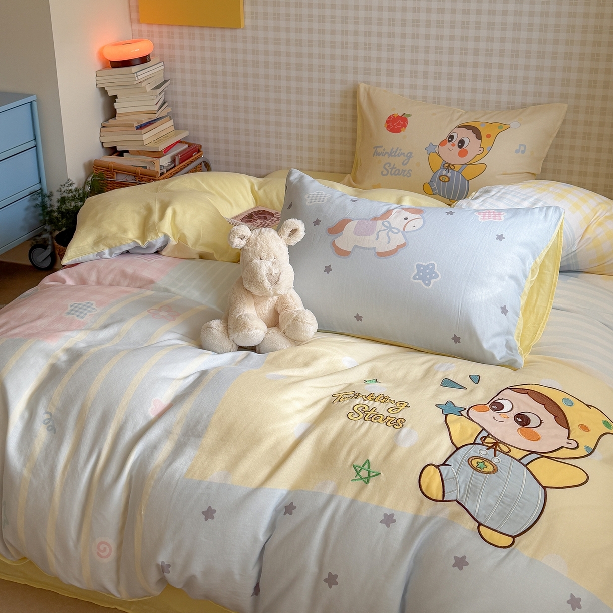 91家纺网 家纺一手货源 找家纺 柚子YOUTH 2026春夏新款大版全棉纯棉双层纱贴布绣四件套 星星宝贝