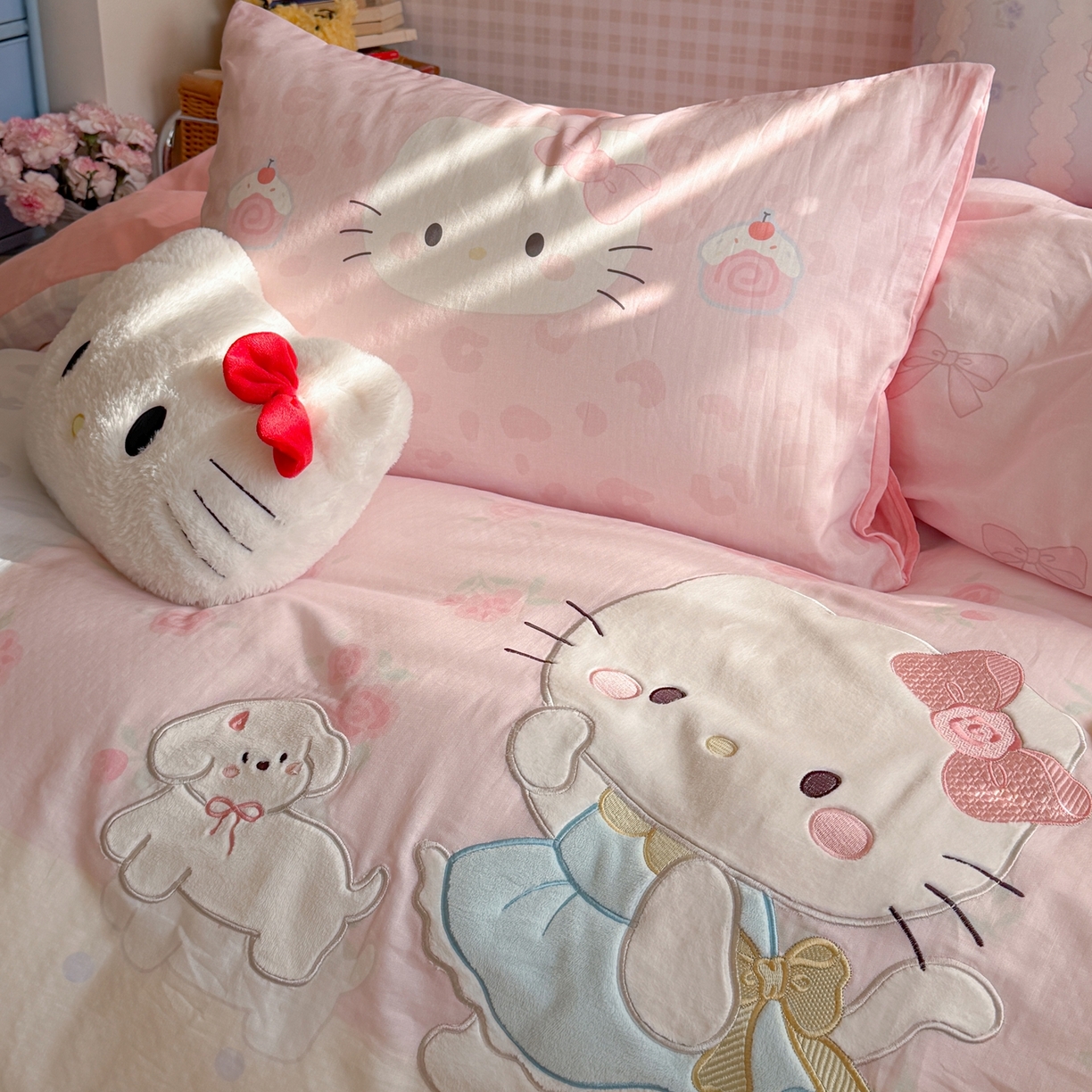 91家纺网 家纺一手货源 找家纺 柚子YOUTH 2026春夏新款大版全棉纯棉双层纱贴布绣四件套 大脸小花猫