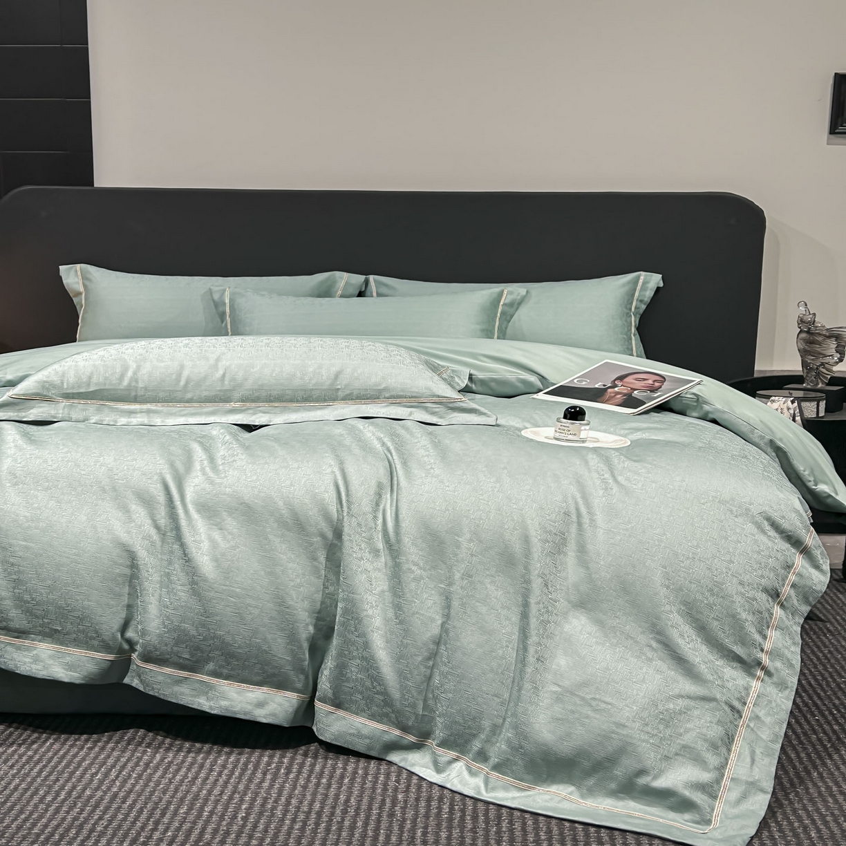 91家纺网 家纺一手货源 找家纺 启航家居 2026新款50支全棉提花四件套 梦想旅程水绿