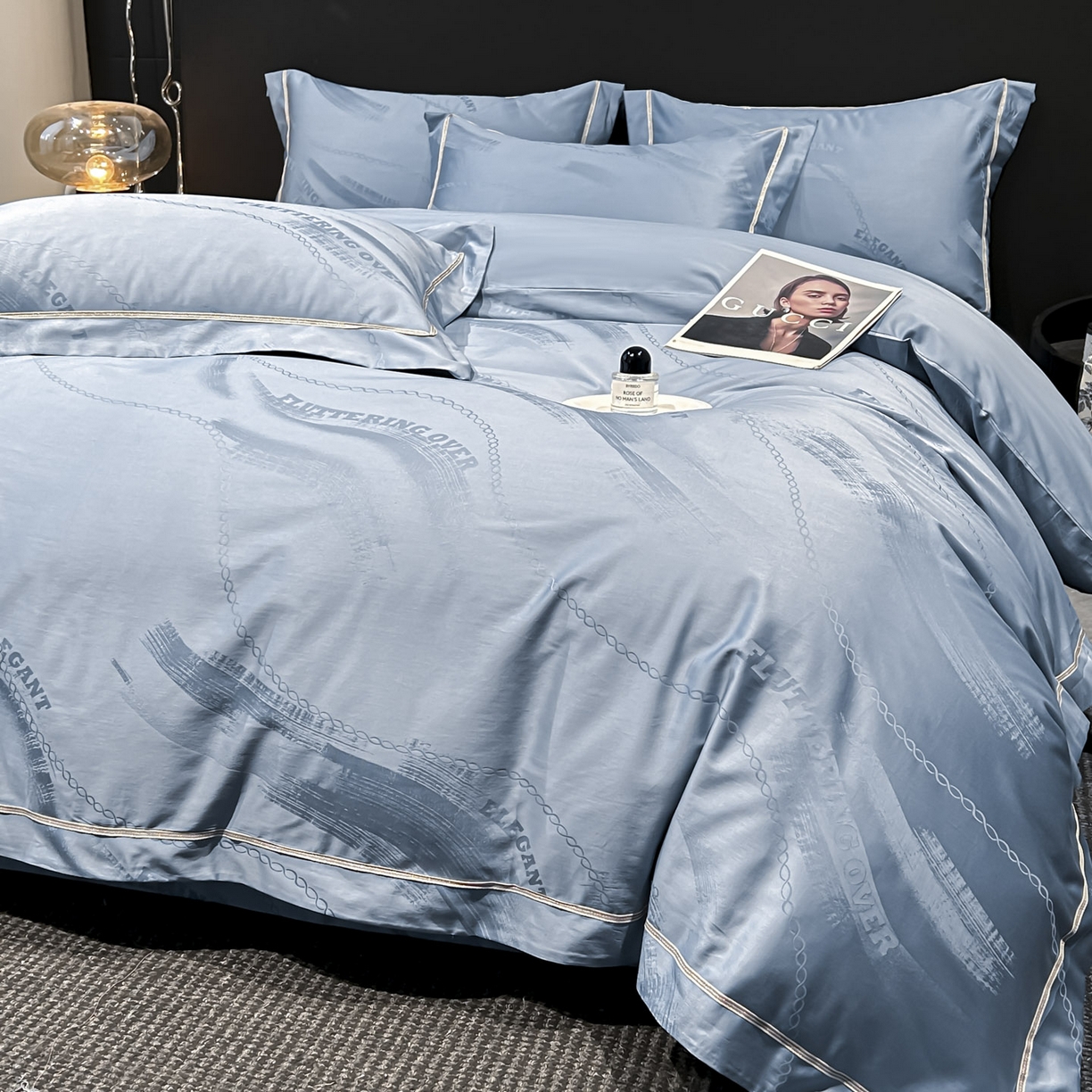 91家纺网 家纺一手货源 找家纺 启航家居 2026新款50支全棉提花四件套 轻诗曼语皇室蓝