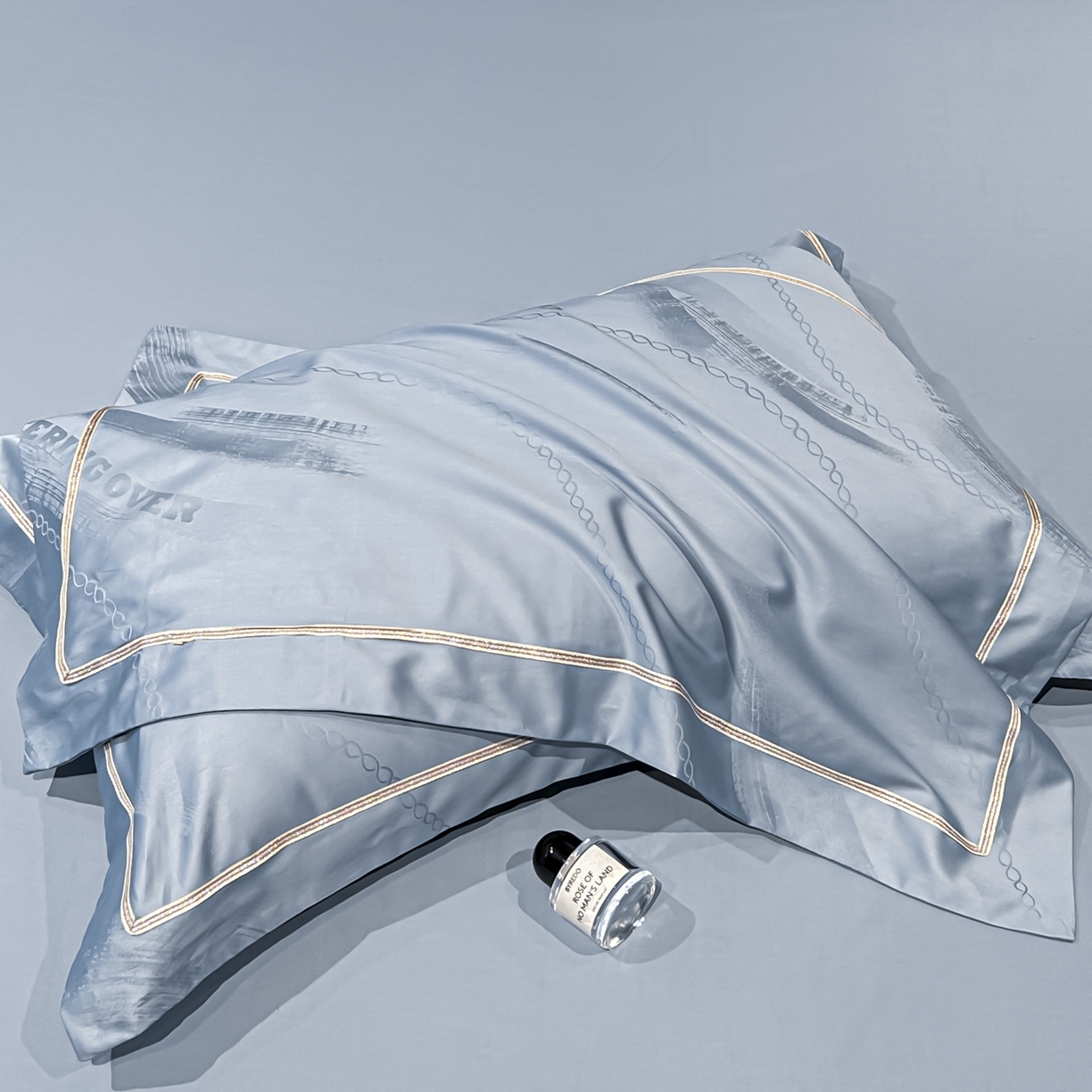 91家纺网 家纺一手货源 找家纺 启航家居 2026新款50支全棉提花四件套 轻诗曼语皇室蓝