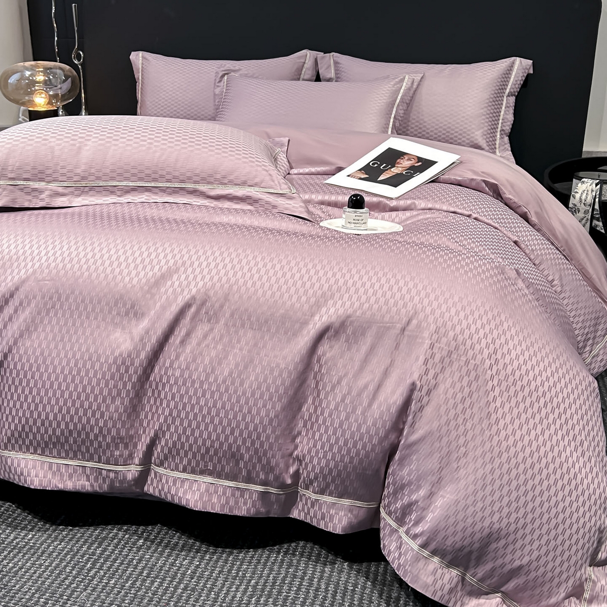 91家纺网 家纺一手货源 找家纺 启航家居 2026新款50支全棉提花四件套 休闲时光芳香紫