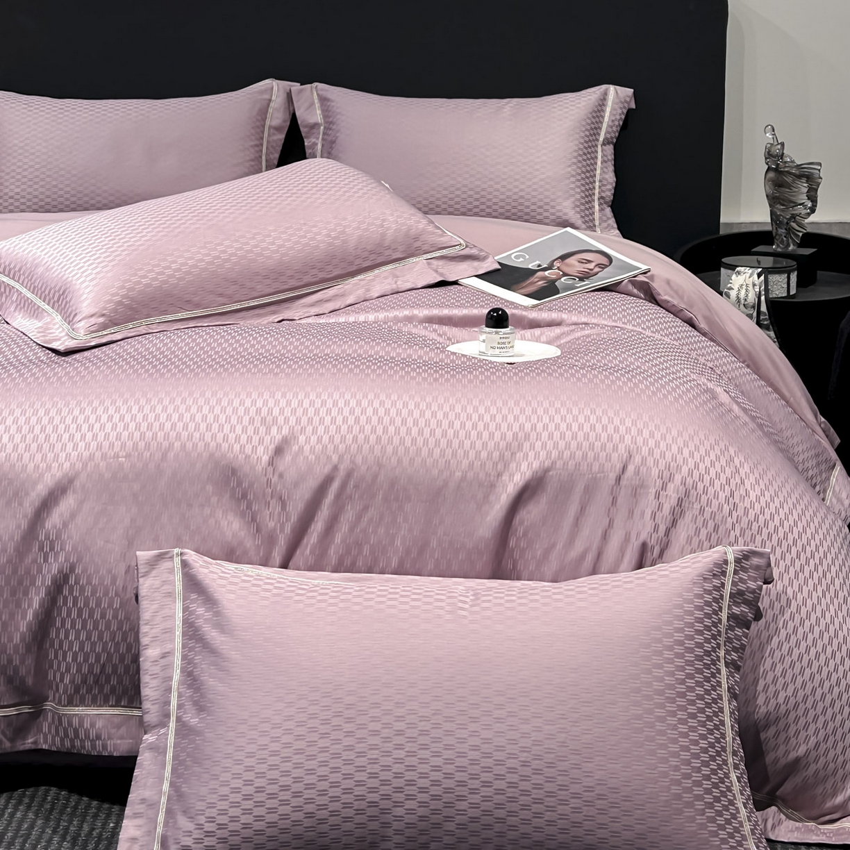 91家纺网 家纺一手货源 找家纺 启航家居 2026新款50支全棉提花四件套 休闲时光芳香紫