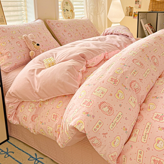 91家纺网 家纺一手货源 找家纺 岚吉家纺 2026新款新疆棉机包边床盖三四件套 K迪猫