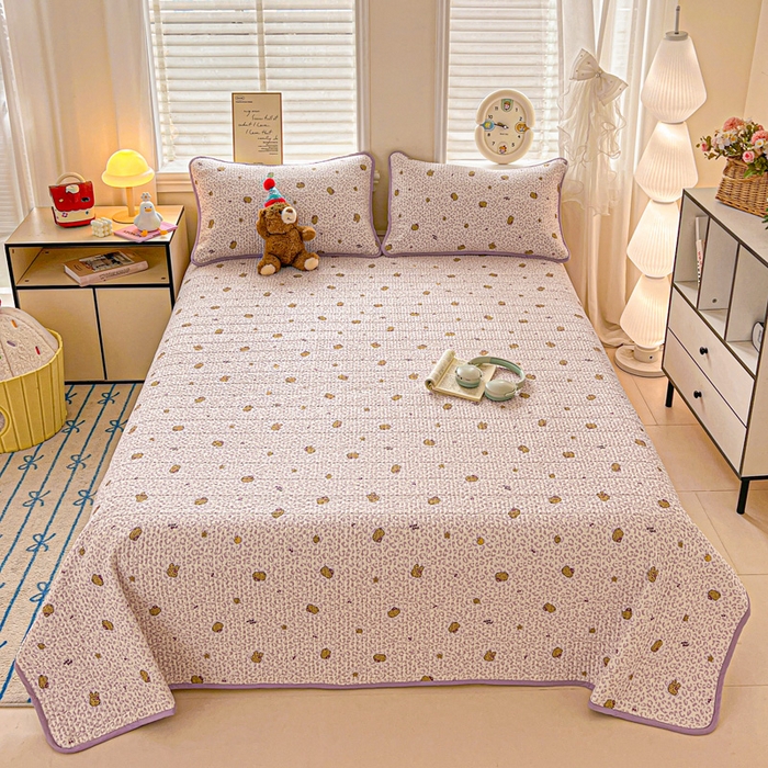 91家纺网 家纺一手货源 找家纺 岚吉家纺 2026新款新疆棉机包边床盖三四件套 豹纹猫咪-紫