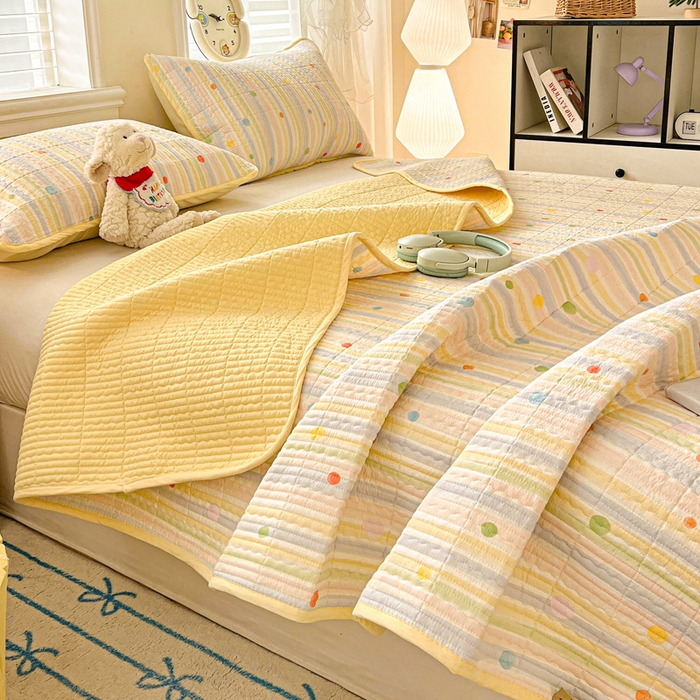 91家纺网 家纺一手货源 找家纺 岚吉家纺 2026新款新疆棉机包边床盖三四件套 彩色圆点