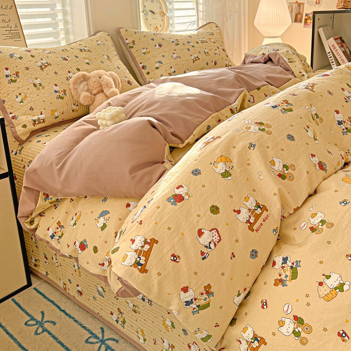 91家纺网 家纺一手货源 找家纺 岚吉家纺 2026新款新疆棉机包边床盖三四件套 欢乐小猫