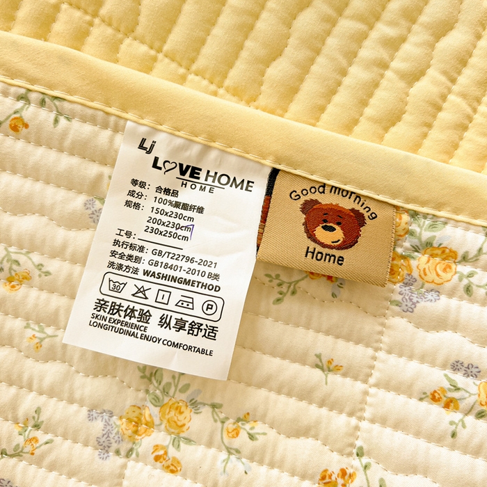 91家纺网 家纺一手货源 找家纺 岚吉家纺 2026新款新疆棉机包边床盖三四件套 邂逅