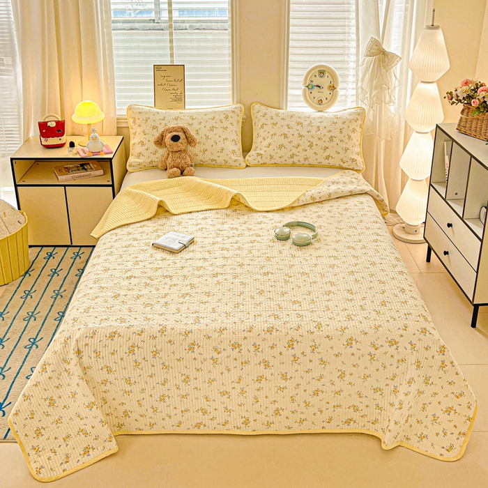 91家纺网 家纺一手货源 找家纺 岚吉家纺 2026新款新疆棉机包边床盖三四件套 邂逅