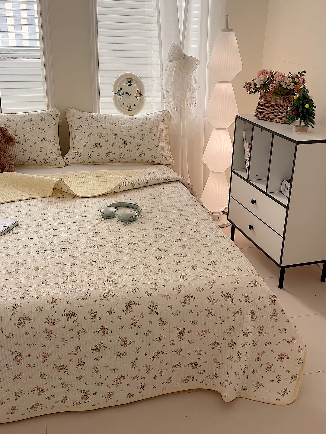 91家纺网 家纺一手货源 找家纺 岚吉家纺 2026新款新疆棉机包边床盖三四件套 邂逅