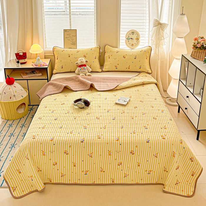 91家纺网 家纺一手货源 找家纺 岚吉家纺 2026新款新疆棉机包边床盖三四件套 星星人