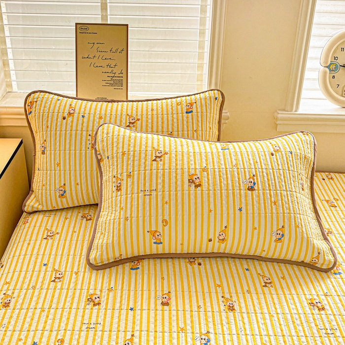 91家纺网 家纺一手货源 找家纺 岚吉家纺 2026新款新疆棉机包边床盖三四件套 星星人