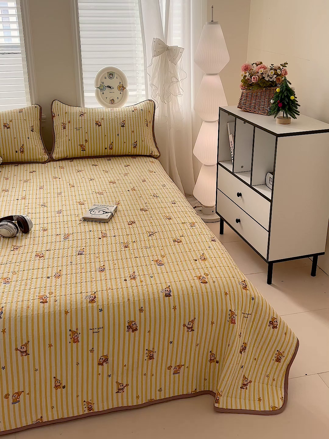 91家纺网 家纺一手货源 找家纺 岚吉家纺 2026新款新疆棉机包边床盖三四件套 星星人