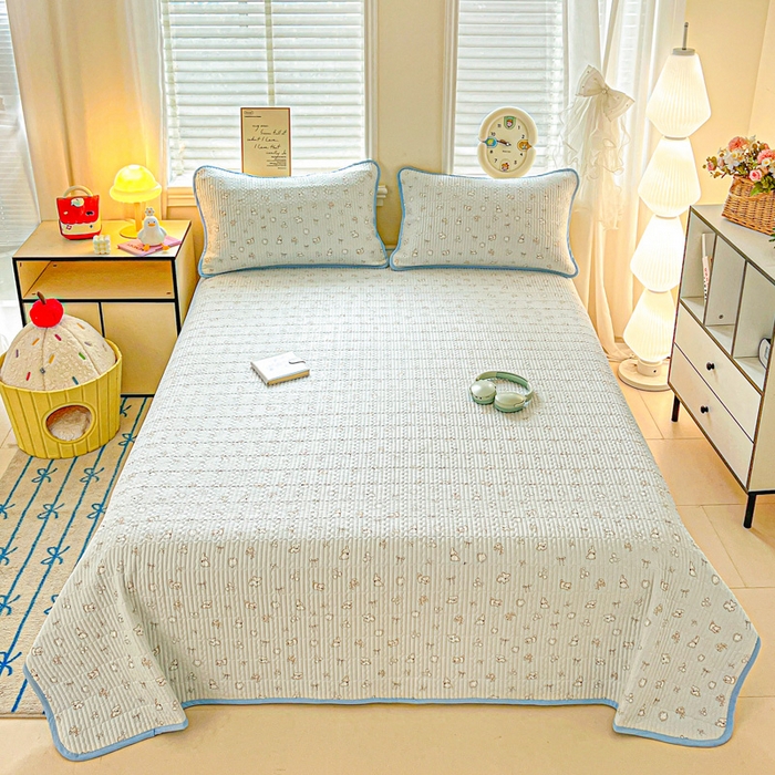 91家纺网 家纺一手货源 找家纺 岚吉家纺 2026新款新疆棉机包边床盖三四件套 星愿小狗