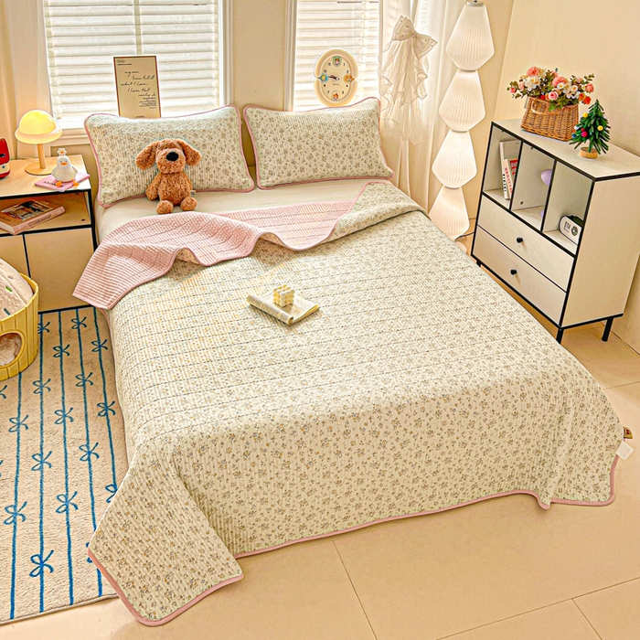 91家纺网 家纺一手货源 找家纺 岚吉家纺 2026新款新疆棉机包边床盖三四件套 栀夏