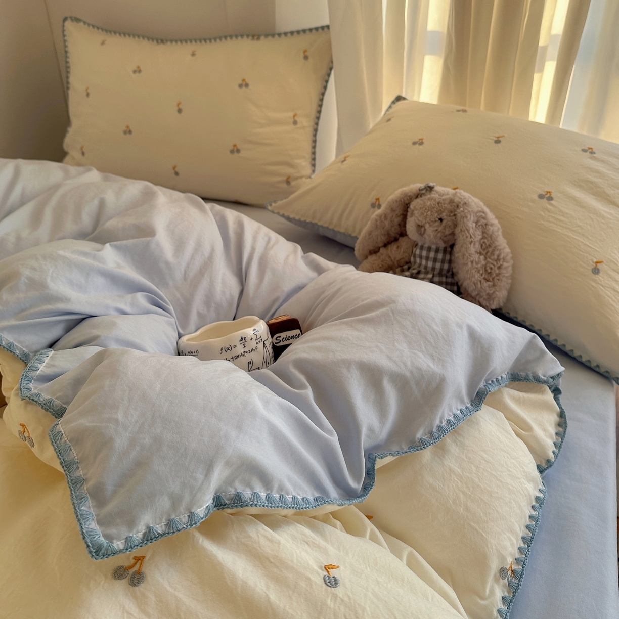 91家纺网 家纺一手货源 找家纺 （总）顾里家纺 2026新款ins韩风刺绣云朵棉四件套