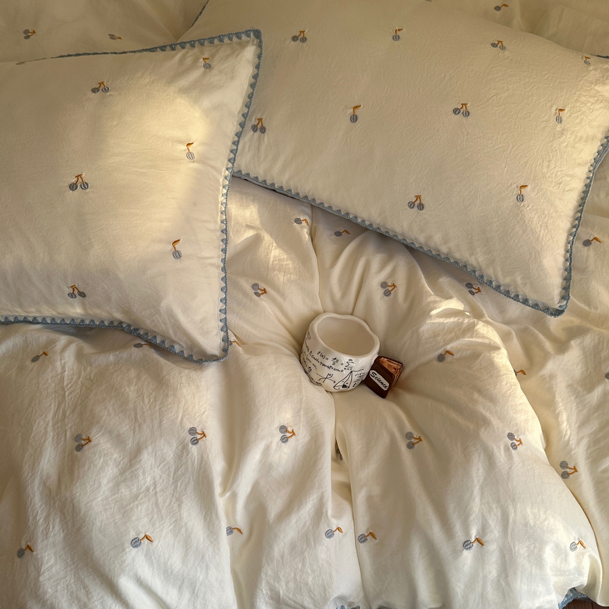 91家纺网 家纺一手货源 找家纺 （总）顾里家纺 2026新款ins韩风刺绣云朵棉四件套