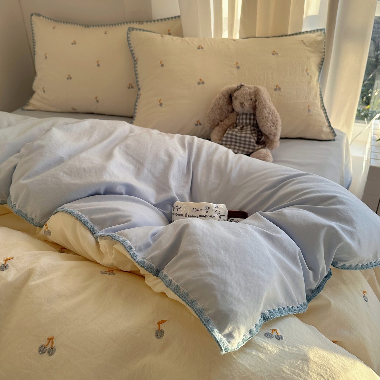 91家纺网 家纺一手货源 找家纺 （总）顾里家纺 2026新款ins韩风刺绣云朵棉四件套