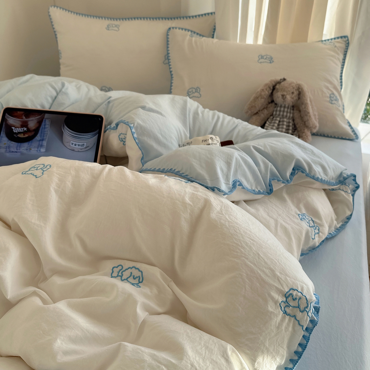 91家纺网 家纺一手货源 找家纺 （总）顾里家纺 2026新款ins韩风刺绣云朵棉四件套