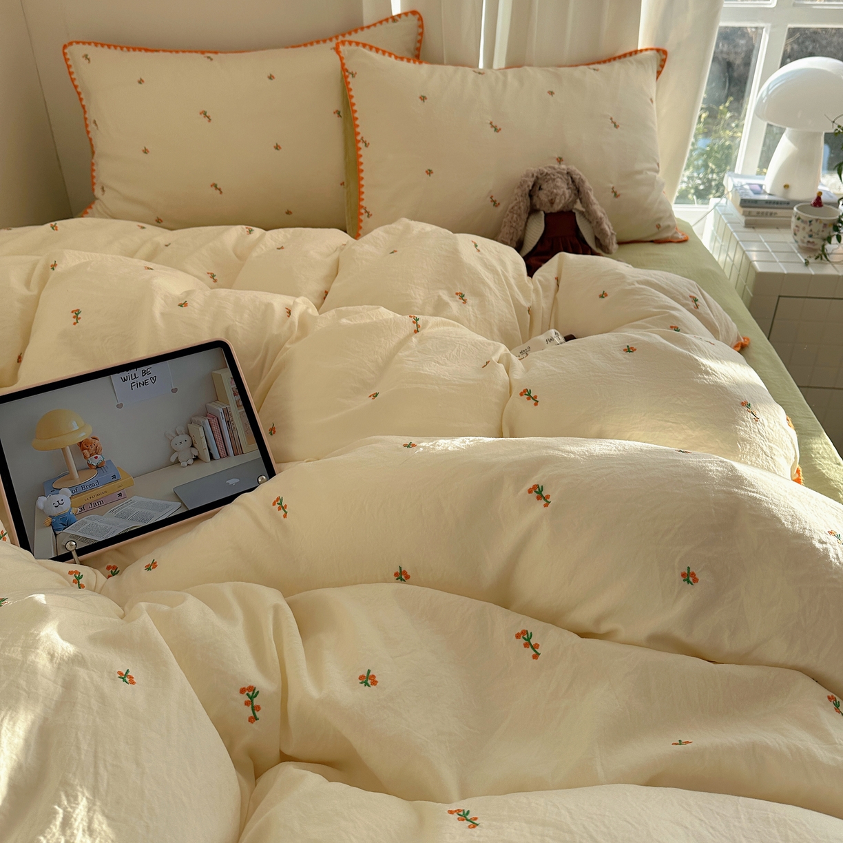 91家纺网 家纺一手货源 找家纺 顾里家纺 2026新款ins韩风刺绣云朵棉四件套 小桔梗