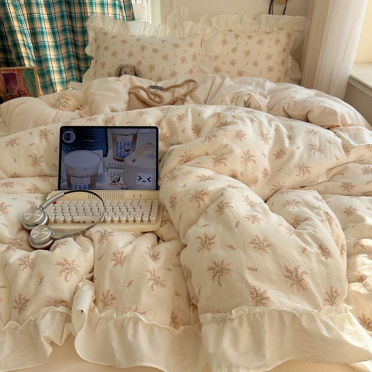 91家纺网 家纺一手货源 找家纺 （总）丽涵家纺 2026新款法式立体花边全棉纯棉双层纱四件套