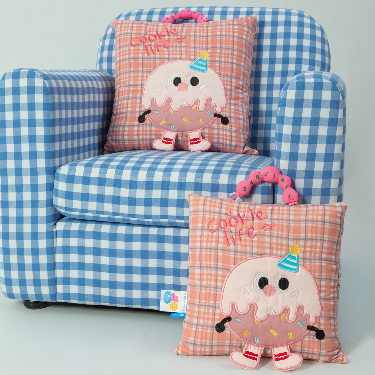 91家纺网 家纺一手货源 找家纺 （总）雷娜家居 2026新款水洗棉手提款曲奇抱枕被