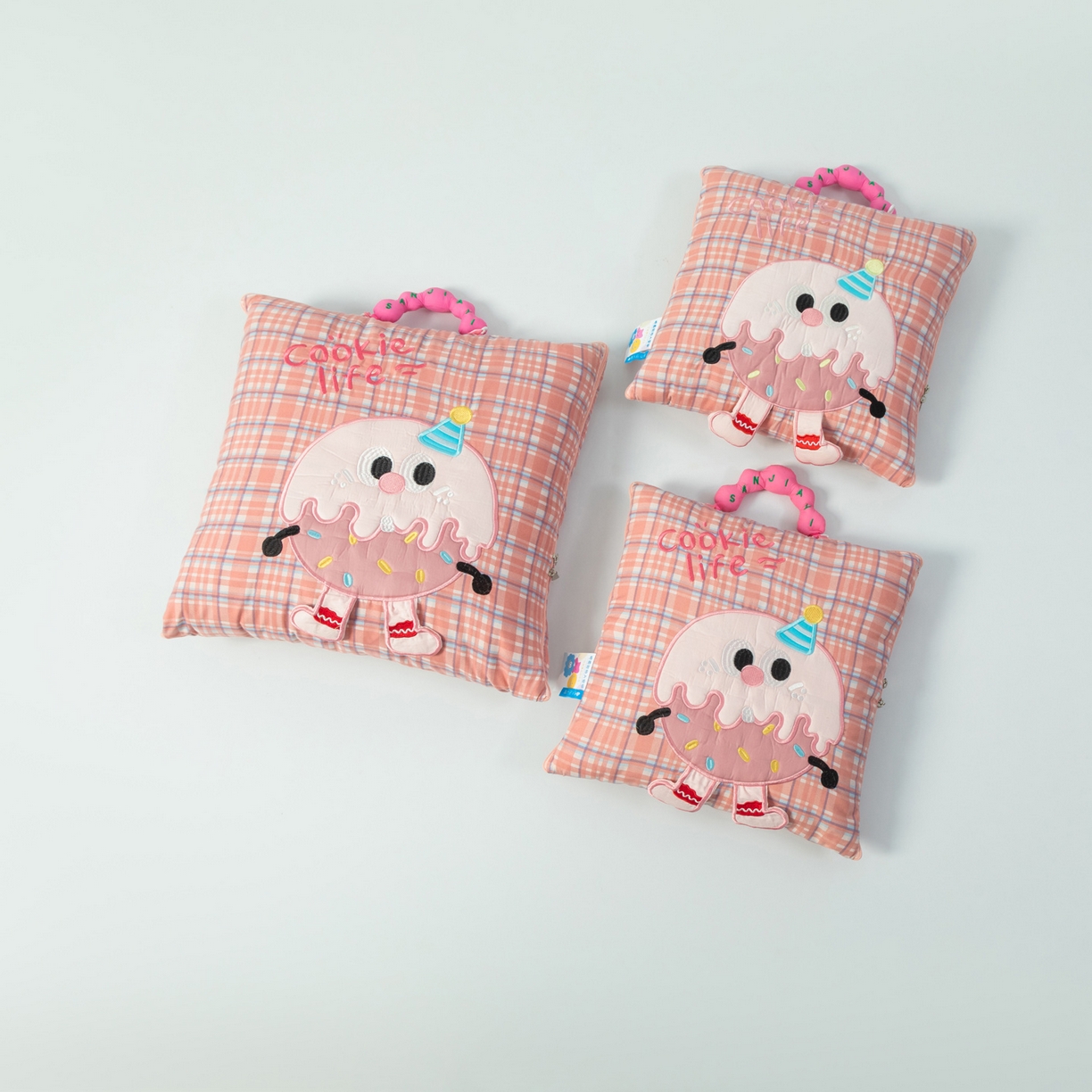 91家纺网 家纺一手货源 找家纺 （总）雷娜家居 2026新款水洗棉手提款曲奇抱枕被