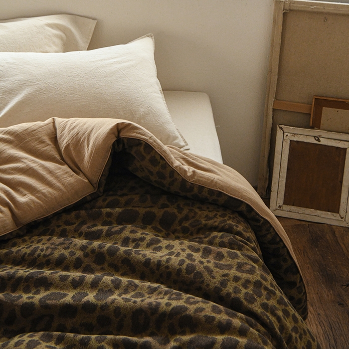 91家纺网 家纺一手货源 找家纺 （总）松色家居 2026新款全棉大豆冬被被子被芯-墨林豹影