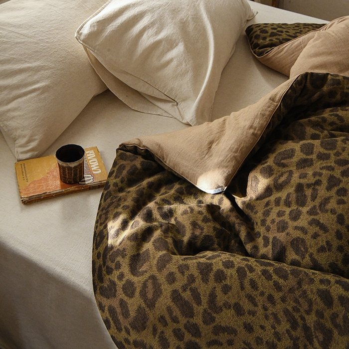 91家纺网 家纺一手货源 找家纺 （总）松色家居 2026新款全棉大豆冬被被子被芯-墨林豹影